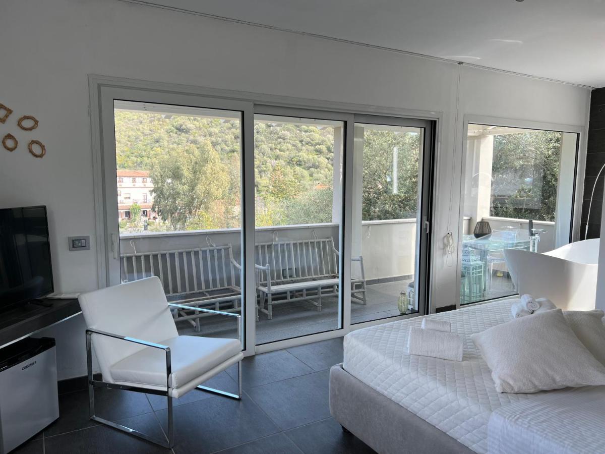 Maison27 Budoni Bagian luar foto