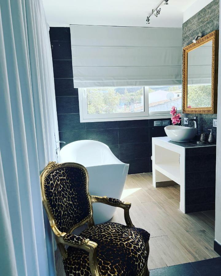 Maison27 Budoni Bagian luar foto